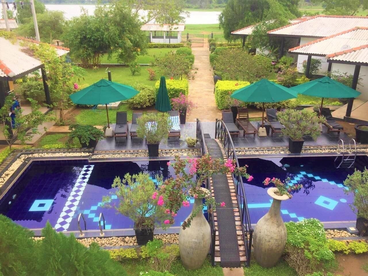 Flower Garden Lake Resort Tissamaharama Esterno foto